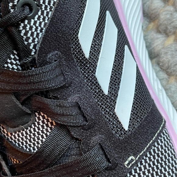 Adidas’s Sneakers - Picture 4 of 4